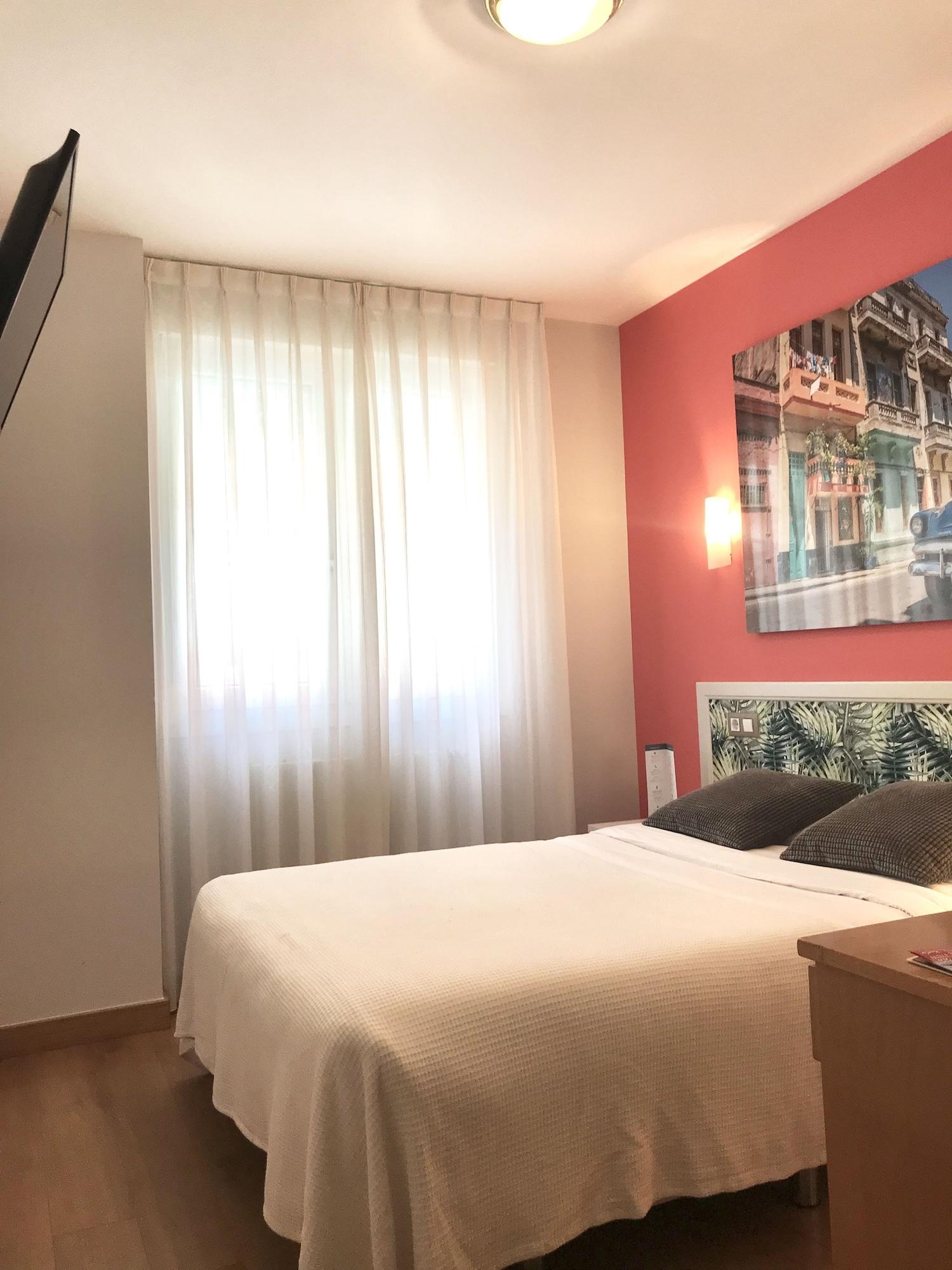 Hotel Costa Verde 기욘 외부 사진
