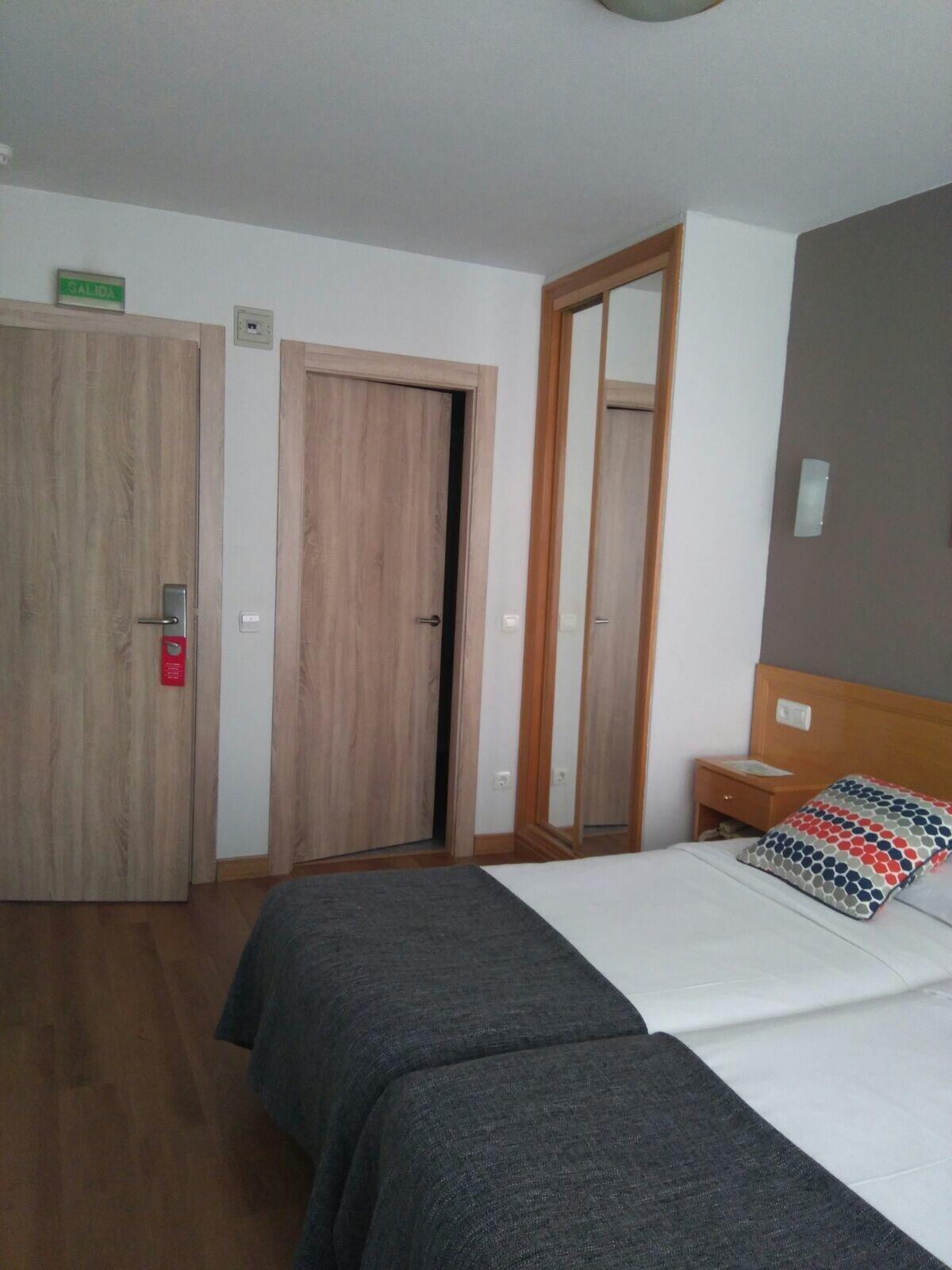 Hotel Costa Verde 기욘 외부 사진
