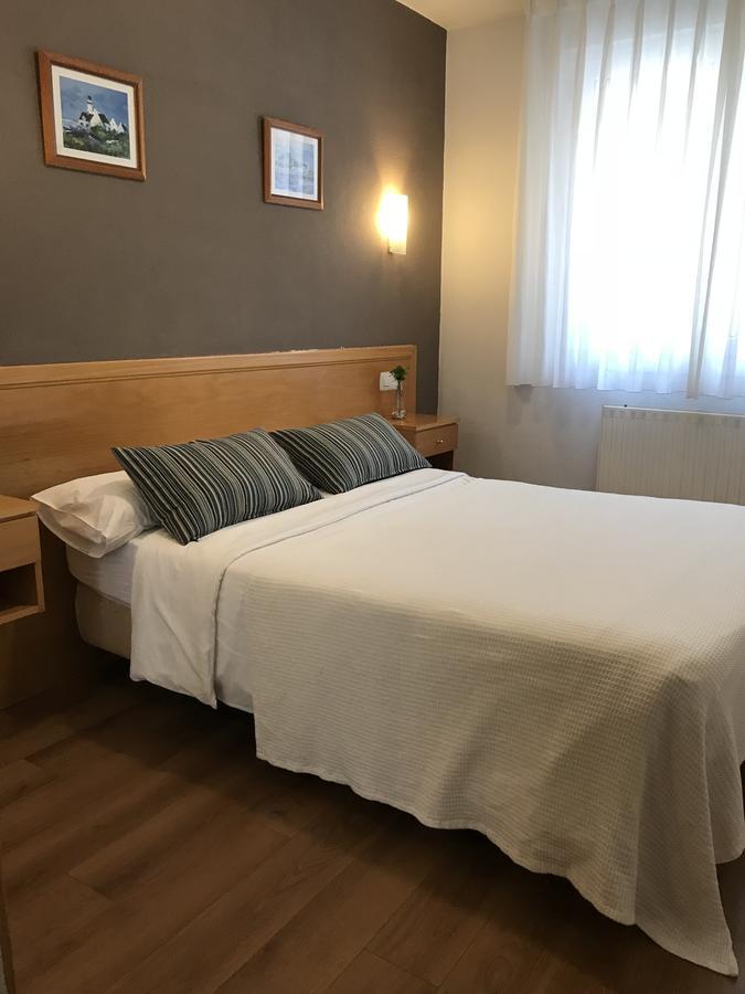 Hotel Costa Verde 기욘 외부 사진